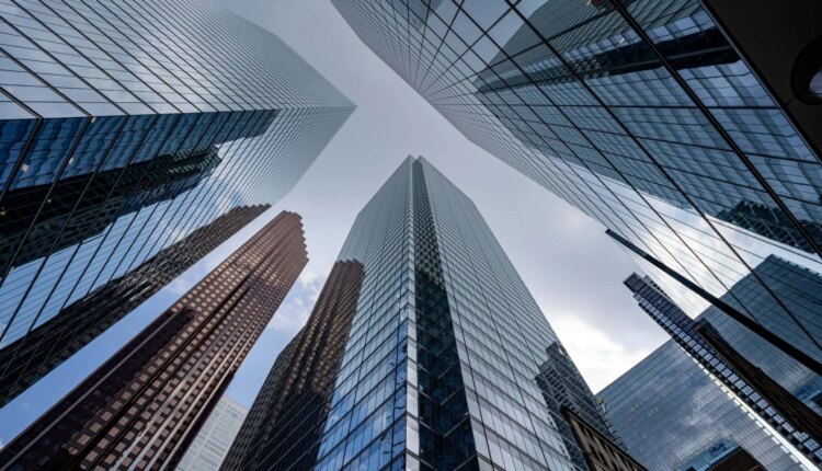 Private Credit's $2 Trillion Crisis: Withdrawal Freezes and Rising Defaults Spell Trouble